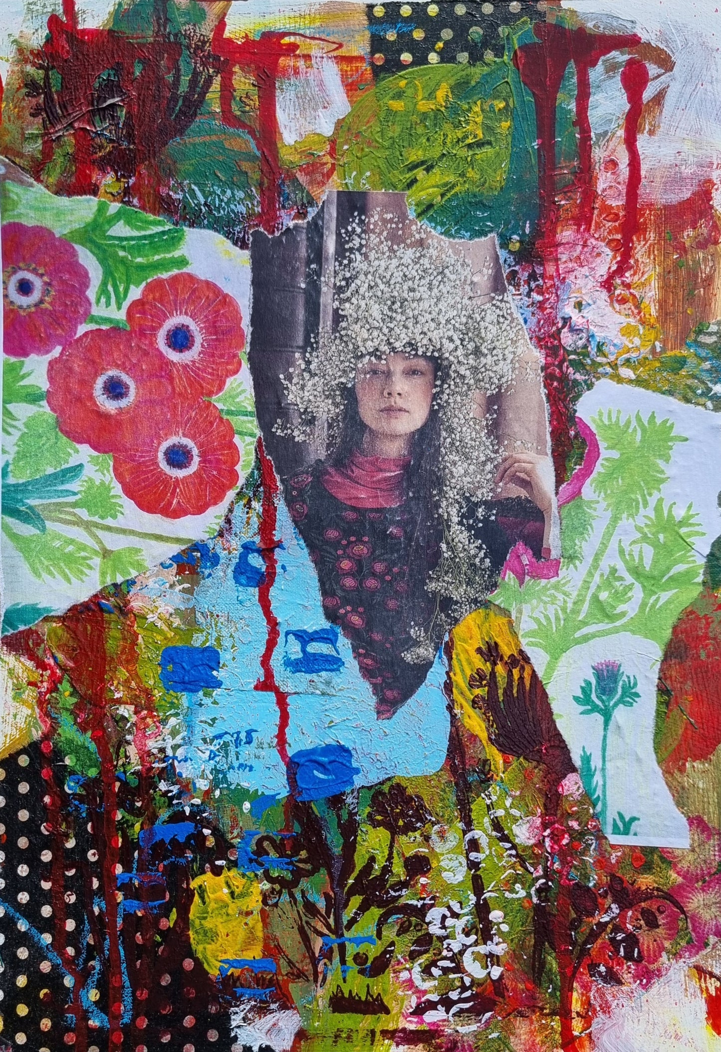 Frau mit weissen Blüten auf Kopf, 3
